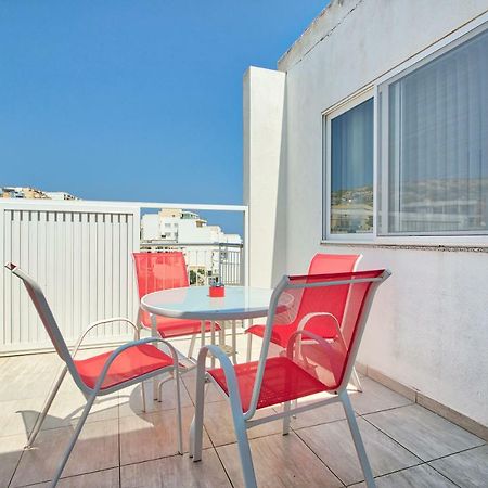 Hv12 - Sea Front Penthouse Lägenhet St. Paul's Bay Exteriör bild